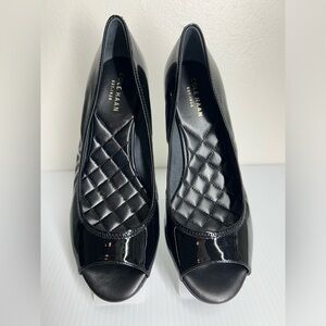 Cole Haan Womens Peep Toe Mid Wedge Slip On Pumps Black Patent Leather Size 6.5B